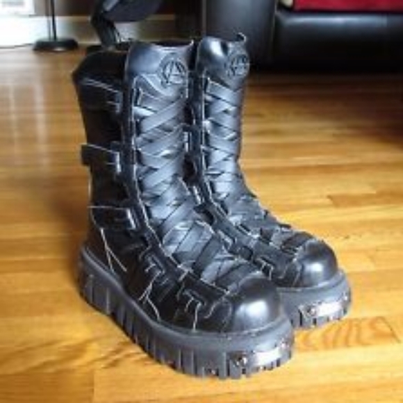 Not Selling! Searching for! - Picture 1 of 1